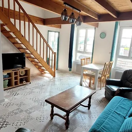 Le Duplex Charentais * Saint-Jean-dʼAngély